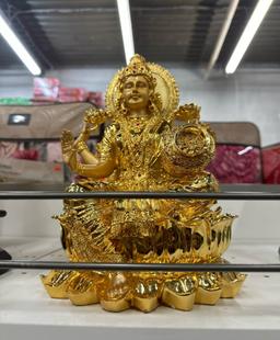 Maa Laxmi Statue