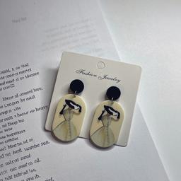 Vintage Silhouette Dangle Earrings
