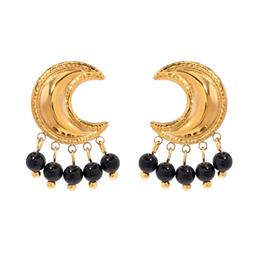 Moon shape earring